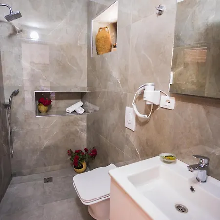Villa Porta Qeparo Esterno foto