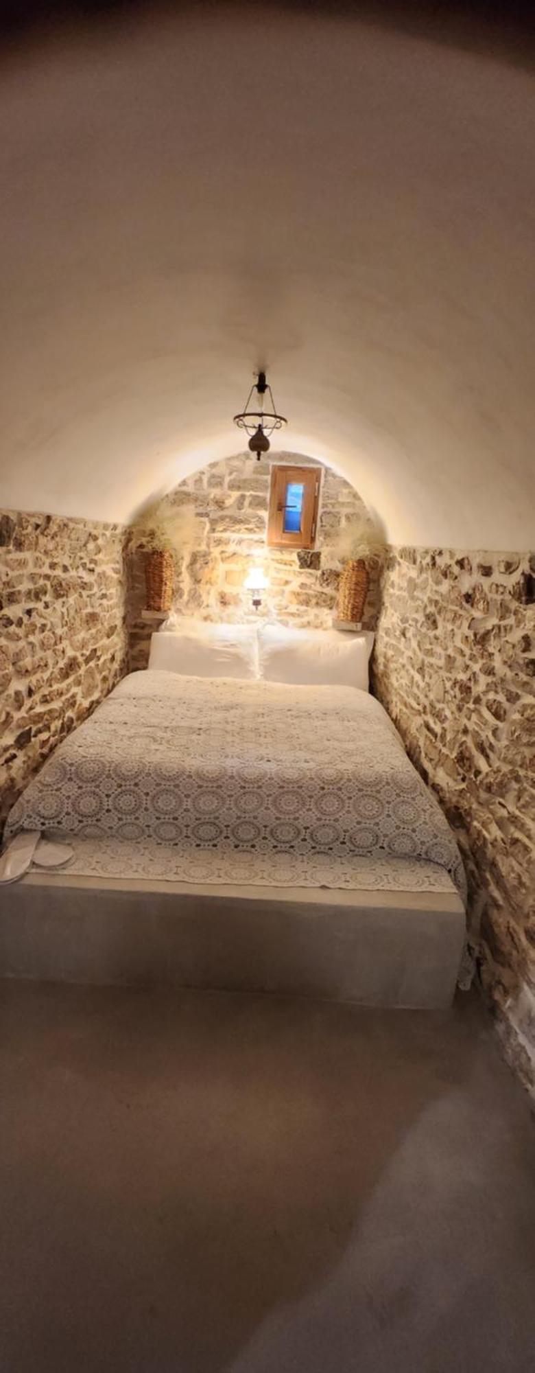 Rum i privatbostad Porta Qeparo